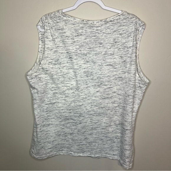 Disney Disneyland Mickey Mouse Heather Gray and Rose Gold size 1X - Picture 4 of 4